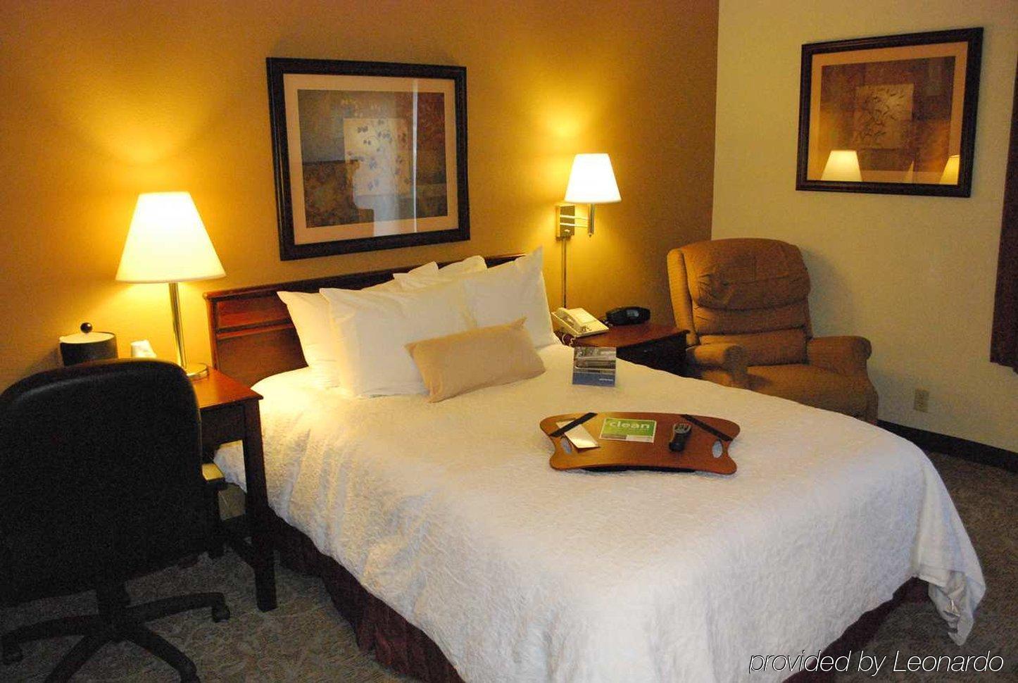 Hampton Inn By Hilton Of Kuttawa Eddyville Chambre photo
